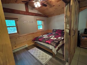 2 habitaciones, escritorio, wifi gratis y ropa de cama 