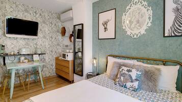 1 chambre, fer et planche Ă repasser, Wi-Fi, draps fournis