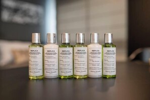 Room - NC Square Shinjuku -All Suite Residence- (Tokyo)