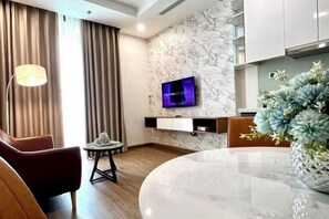 Room - Vinhomes Green Bay High Class - Modern - Luxury (Hanoi)