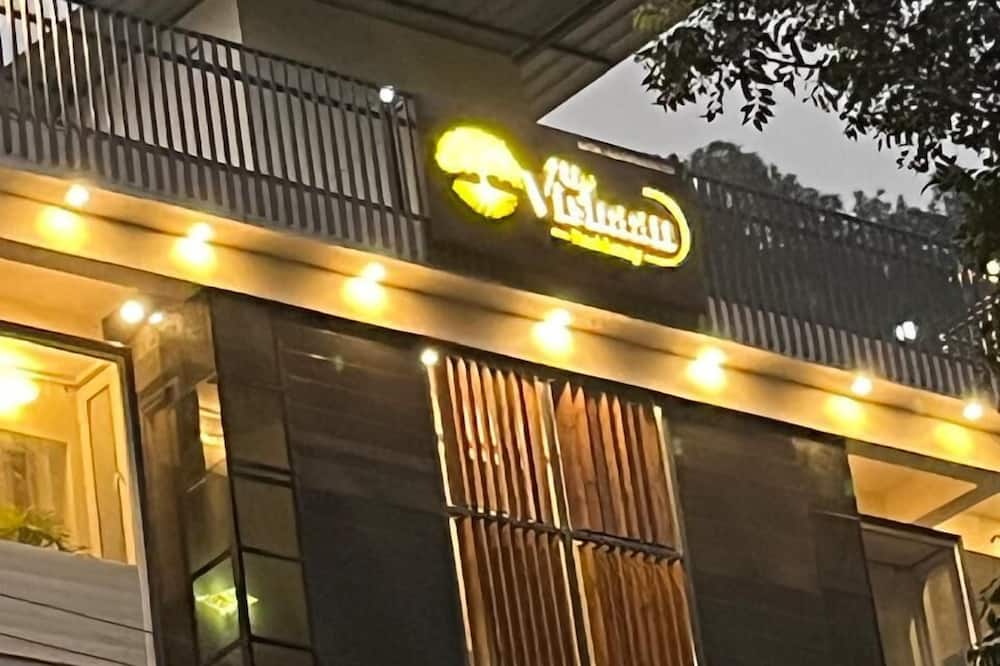 The Vishaan Residency