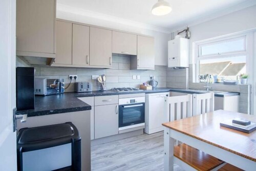 Larkfield - 3 Bedroom Holiday Home - Penally