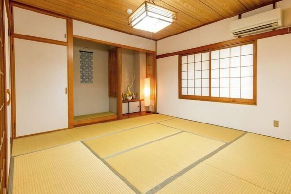 Room - Guest House Matsuyama (Naha)
