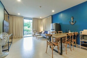 Interior - Beach Front Condo, Baan Thew Talay Blue Sapphire (Cha-am)
