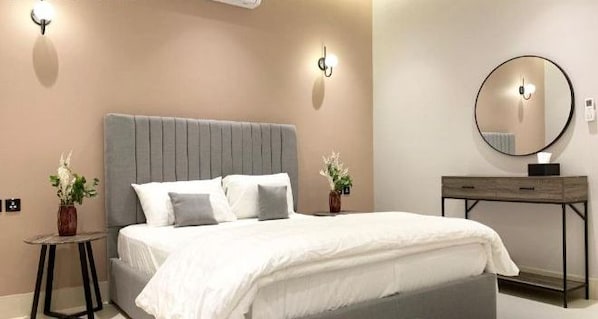 Room - Kease Tawun A5-1 Royal Touch XZ16 (Riyadh)