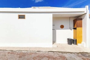 Unclassified image, 5 of 10, button - Villa Sylvia by Pertama Stay (Bali)