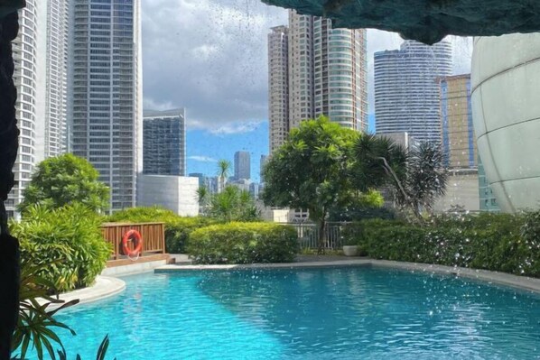 Property amenity - Cozy place near Poblacion and Rockwell (Mandaluyong)