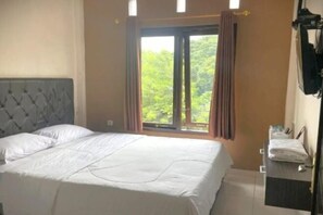 Room - RedDoorz at Greenhouse Tegalwaras Palagan (Ngaglik)