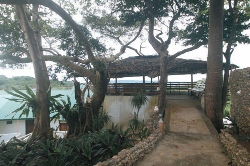 RedDoorz @ Garvs Boutique Hotel Boracay