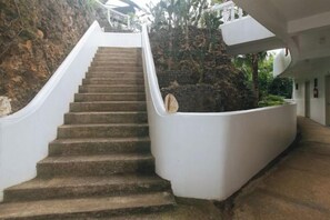 Unclassified image, 5 of 22, button - RedDoorz @ Garvs Boutique Hotel Boracay (Boracay Island)