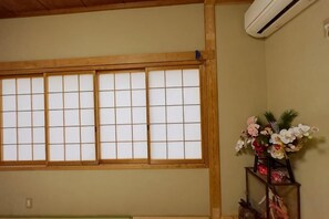 Ảnh chưa phân loại, 3 trong số 37 ảnh, nút