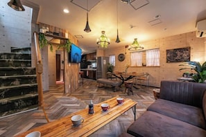 Room - Studio House Grand Piano / near JR Shinjuku stn　 (Tokyo)