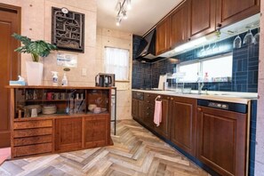 Room - Studio House Grand Piano / near JR Shinjuku stn　 (Tokyo)