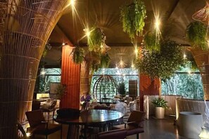 바(숙박 시설 내)