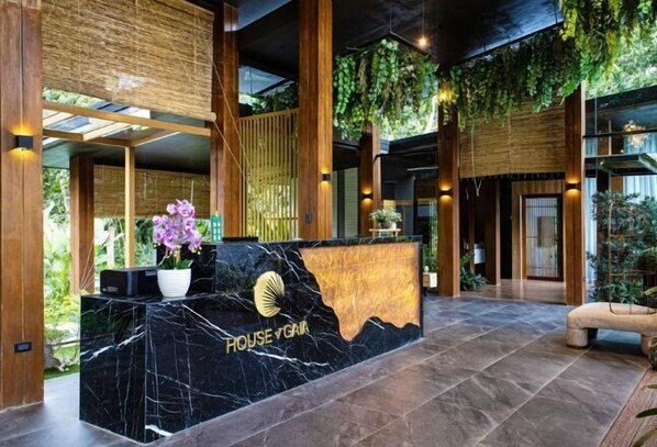 Exterior - House of Gaia (Lipa)