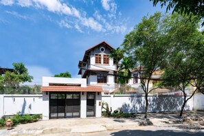 Unclassified image, 2 of 38, button - KN5 Holiday Villa (Ho Chi Minh City)