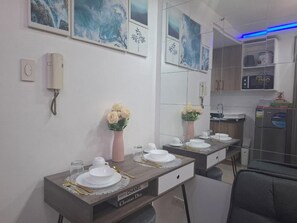 Standard Apartment | Living area