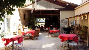 Restauration extérieure