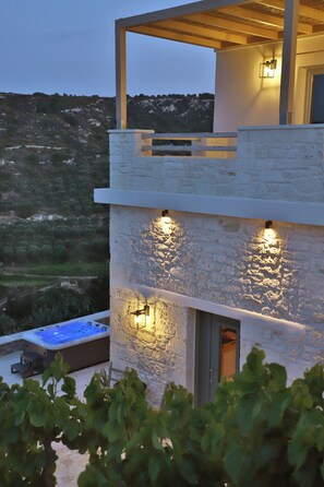 Exterior - Amvikas Suites in Sitia (Sitia)