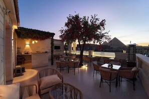 صورة غير مصنفة، 5 من 54، زرّ