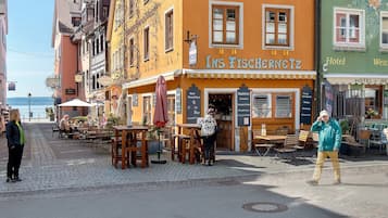 Restauration extérieure