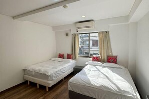 Room - PAT House (Tokyo)