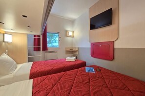 Room - Premiere Classe Paris Nord - Sarcelles (Sarcelles)