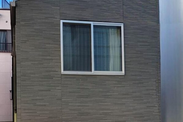 Exterior - TAKASAGO UTOPIA HOTEL (Tokyo)