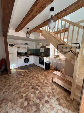 Microwave, oven, dishwasher