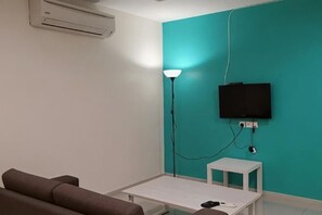 Iron/ironing board - Peaceful 1-Bedroom Unit at Marina Island by JoMy Homestay (Manjung)