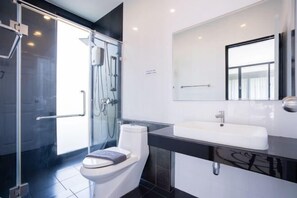 Bathroom - Chloe Pool Villa (Bang Lamung)