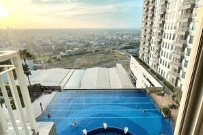 รูปภาพที่ไม่ได้จัดประเภท, 3 จาก 16, ปุ่ม