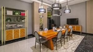 Unclassified image, 5 of 16, button - PakuwonMall Apartment @Anderson Studio By B&B Host (Dukuhpakis)