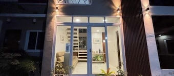 Alejandros Suites & Venue