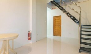 Interior - RedDoorz @ Alaminos Pangasinan (Alaminos)