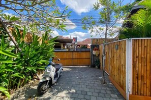 Unclassified image, 2 of 18, button - The Lumbung Residence (Bali)