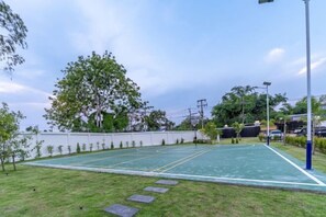Sports court - T M L-Manor House 6 Bedroom-Independent Swimming Pool and Powerful Ktv (Pattaya)