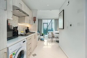 Interior - Luxurious Studio In The Palm I Direct Beach Access (Dubai)