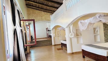 Soundproofing, free WiFi