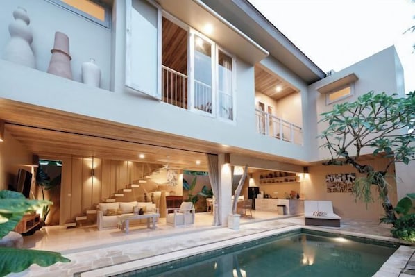 Outdoor pool - Sapta Villa Ubud (Bali)