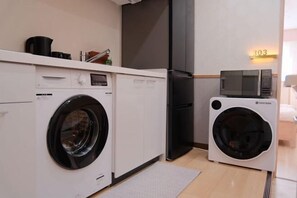 Laundry room - sakuranoyado2 (Tokyo)