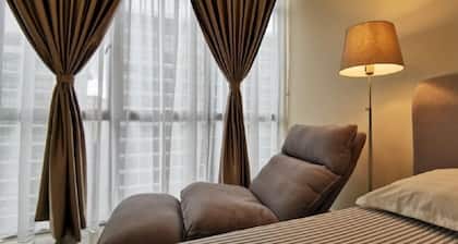 Palazio Studio Mount Austin Toppen Ikea by JYNest Johor