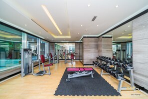 Fitness facility - The Cosmopolitan | Spacious Studio (Dubai)