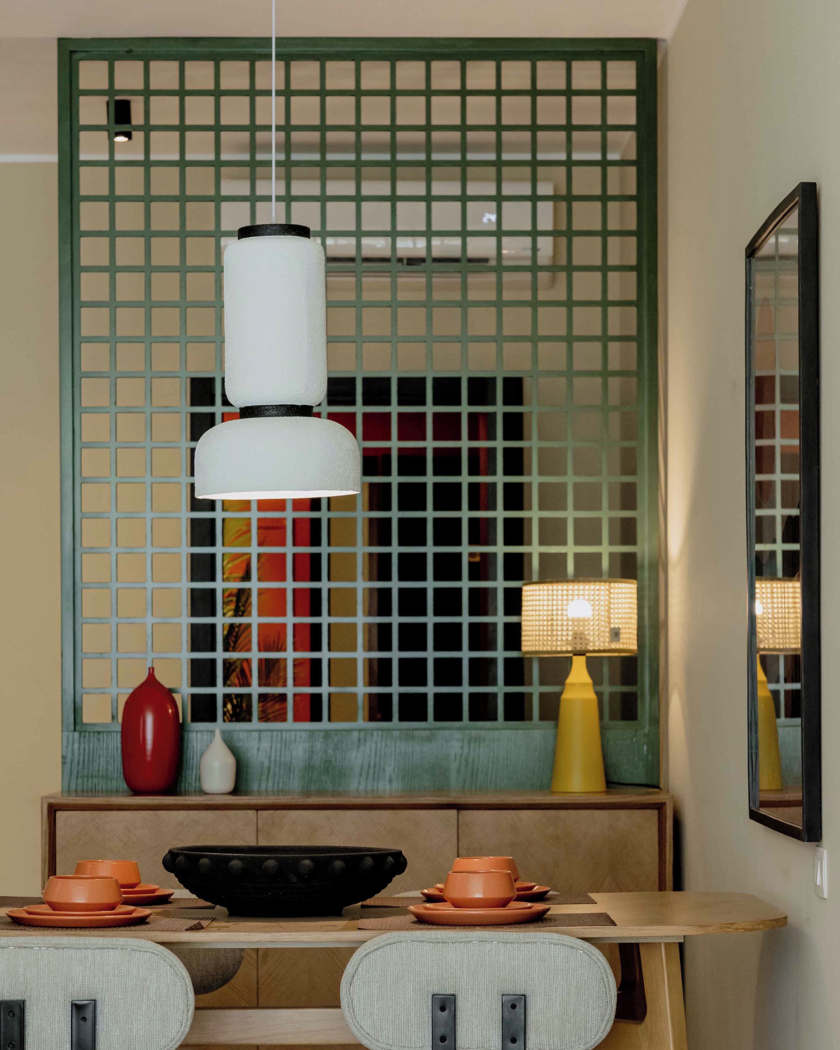 Căn hộ dành cho gia đình, quang cảnh hồ bơi | Khu vực ăn uống tại phòng