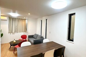 Room - Yahiro 6chome (Tokyo)