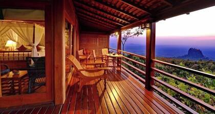 Popa Mountain Resort