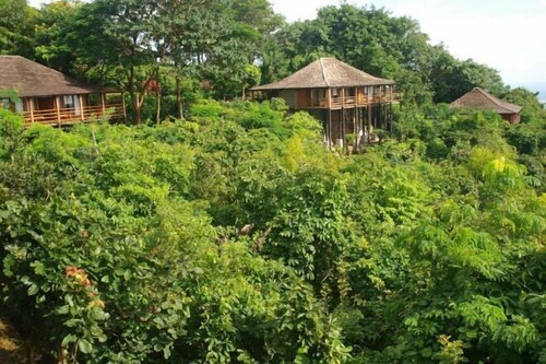 Popa Mountain Resort