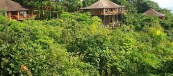 Popa Mountain Resort