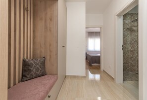 4 slaapkamers, gratis babybedden, beddengoed