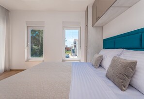 4 bedrooms, free cribs/infant beds, bed sheets - Villa Kunfin Zadarvillas (Bibinje)